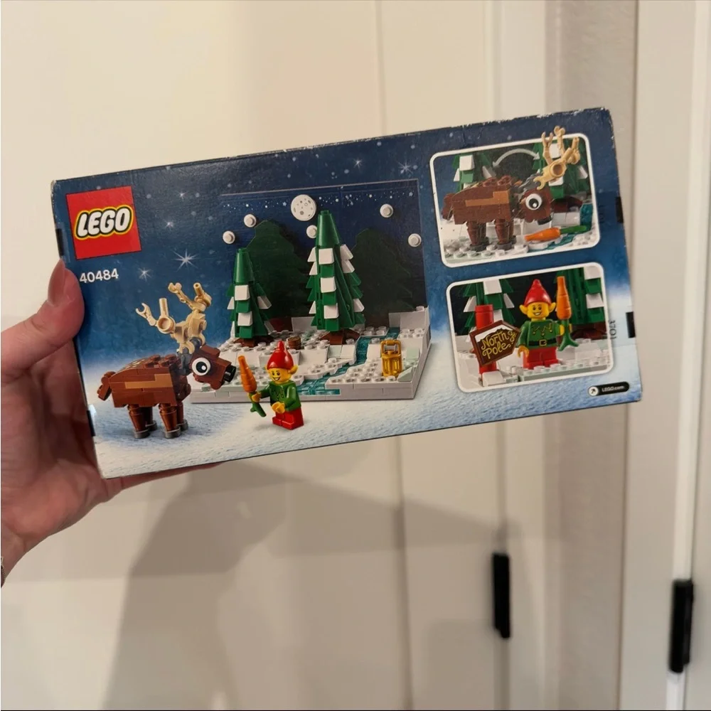NEW LEGO Seasonal: Santa's Front Yard (40484) Limited Edition Retired